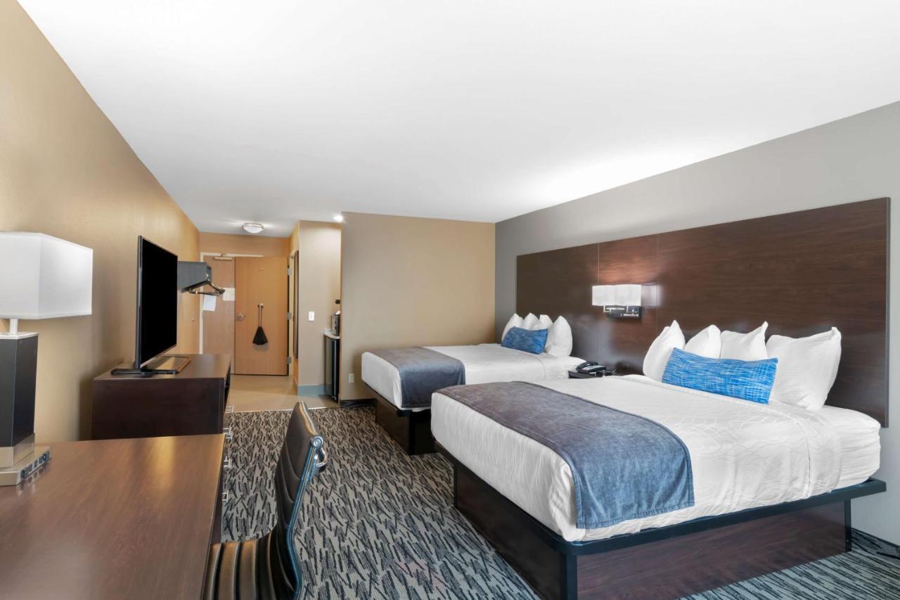 Best Western Plus Denton Inn & Suites Exteriér fotografie